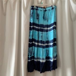 Magic 3 tiered maxi skirt